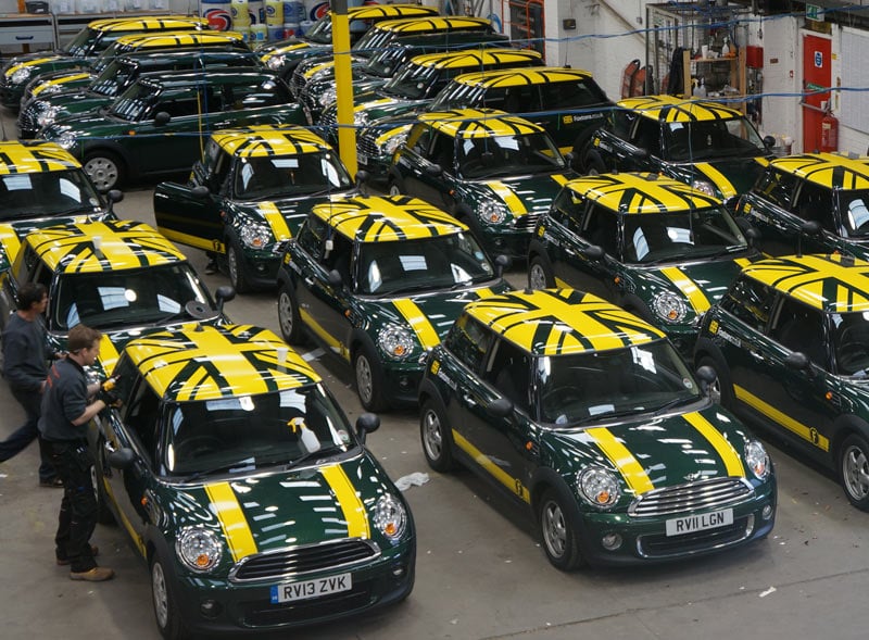 Foxtons corporate fleet vehicle wrap case study